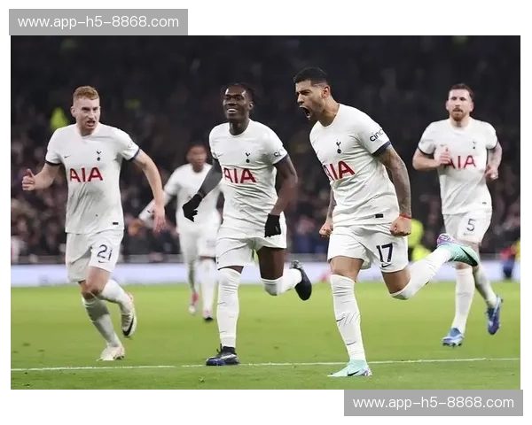 巅峰对决：热刺能否在蓝月亮铁骑面前守住白鹿巷的荣耀？